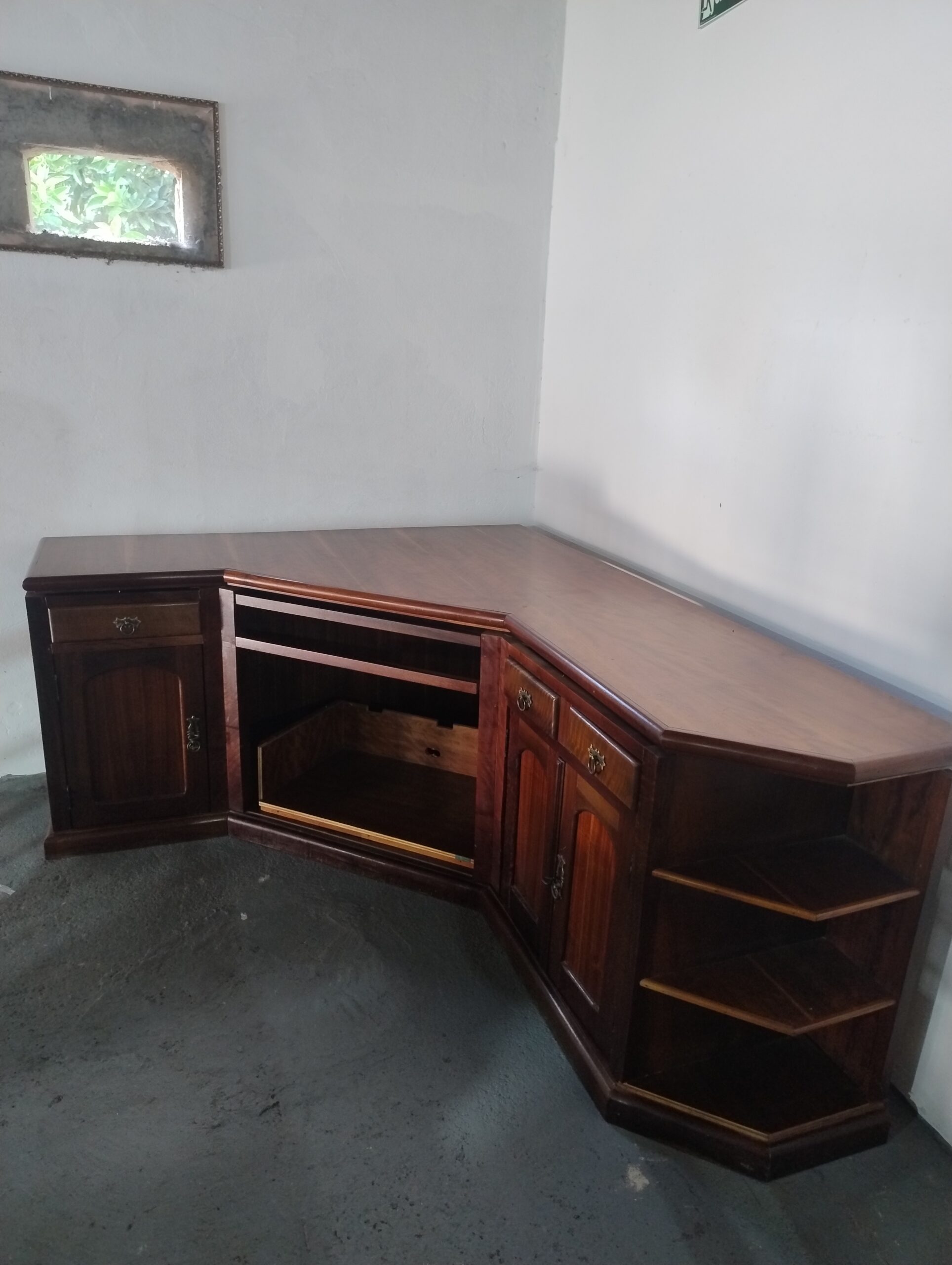 Rack de Canto em Imbuia Maciça